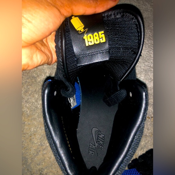 2017 Air Jordan 1 Retro High OG Flyknit 'Royal' - Picture 4 of 5